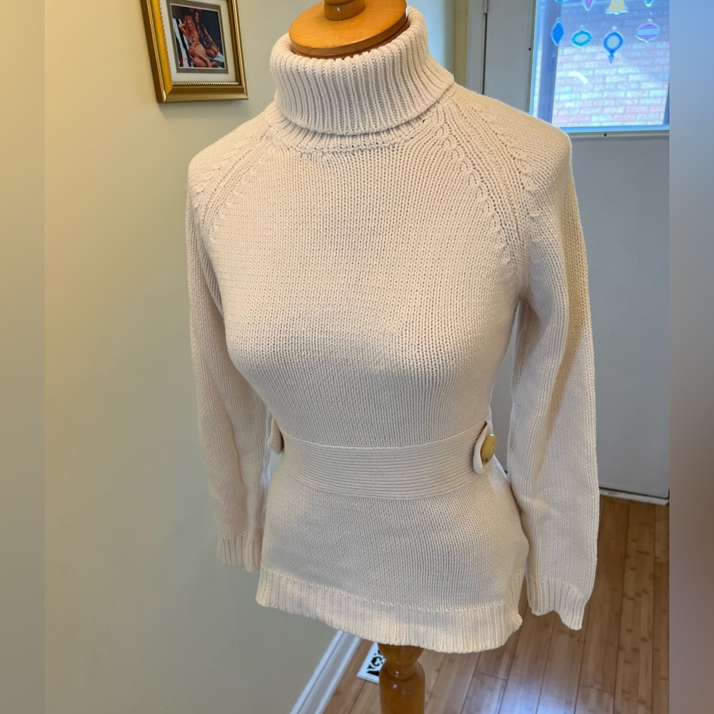 Gorgeous Cream Sweater